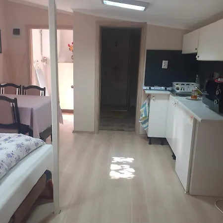 Csilla Apartman Balogunyom Exterior photo
