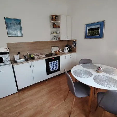 Csilla Apartman Balogunyom Exterior photo