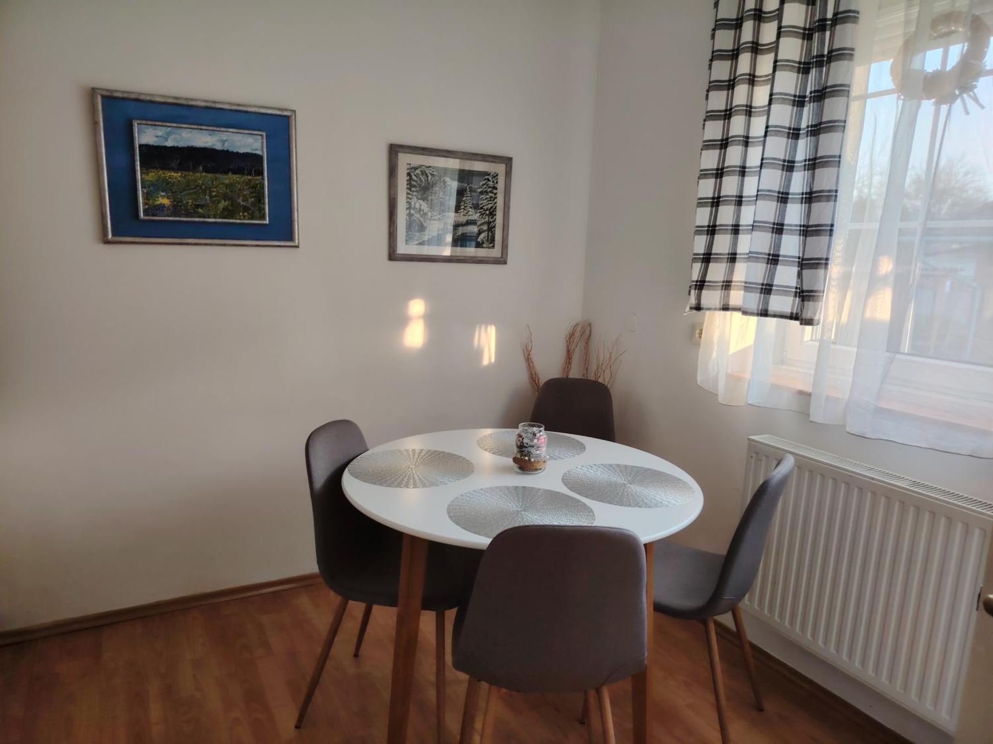 Csilla Apartment *